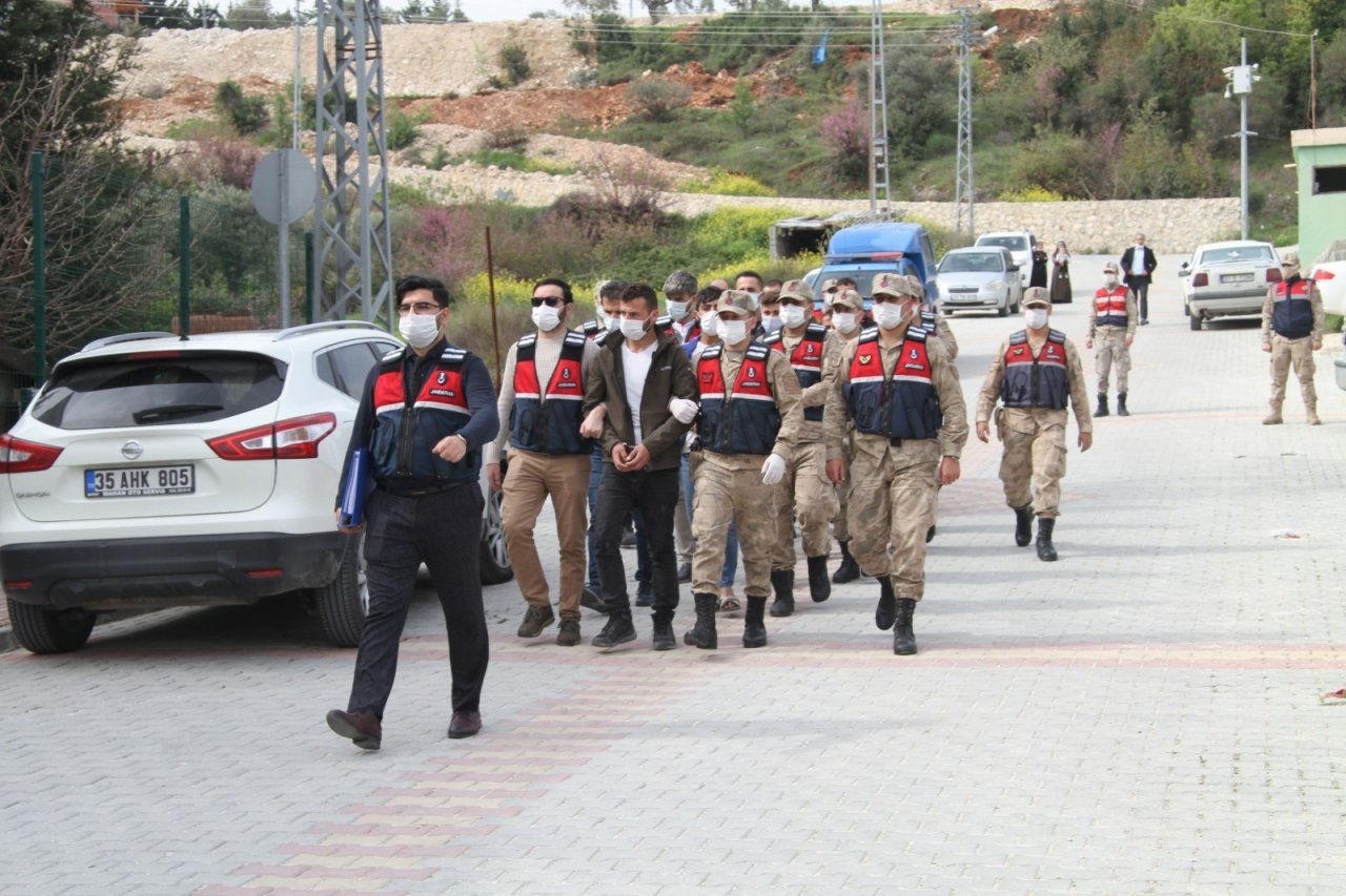 Altınözü’deki Uyuşturucu Operasyonunda 7 Tutuklama
