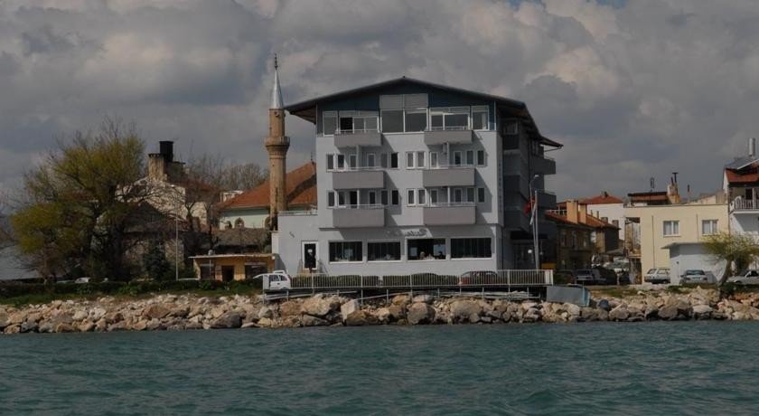 Belediyeden Satılık Otel