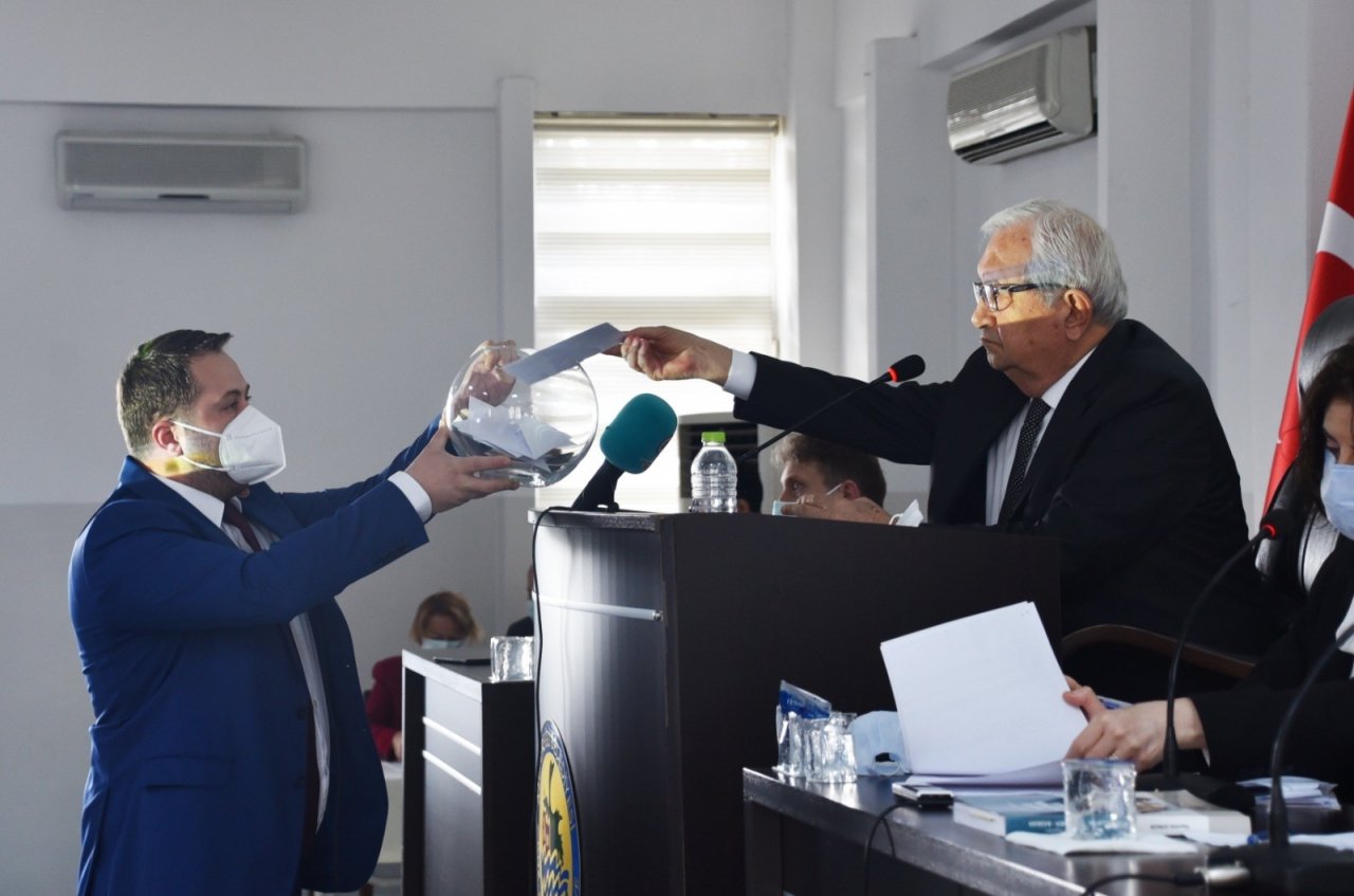Mecliste, Encümen Ve İhtisas Komisyonu Seçimleri Yapıldı