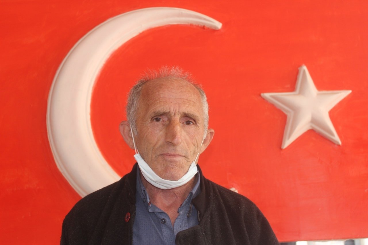 Şehit Babası: "duydum Ki Oğlumun Kanı Yerde Kalmamış, Biz Bunların Üstesinden Geliriz"
