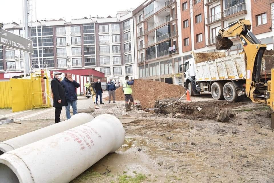 Başkan Öz: "kanalizasyon Meselesini Çözüyoruz"