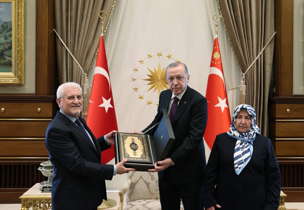Cumhurbaşkanı Erdoğan, Şehit Savcı Kiraz’ın Ailesini Kabul Etti
