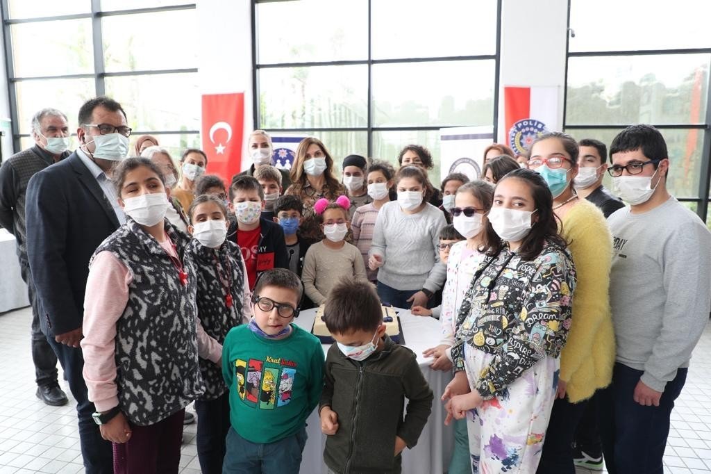 Engelli Çocukların Ailelerine “en İ̇yi Narkotik Polisi Anne” Projesi Tanıtıldı