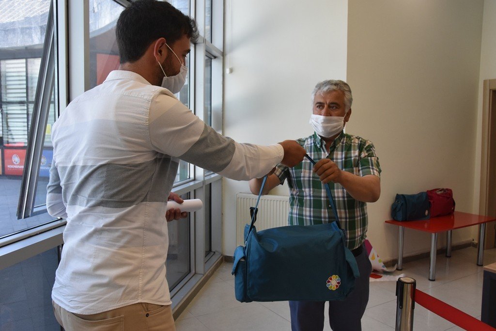 Kocasinan’da 20 Bin 111 Aileye ’hoş Geldin Bebek’ Hediyesi