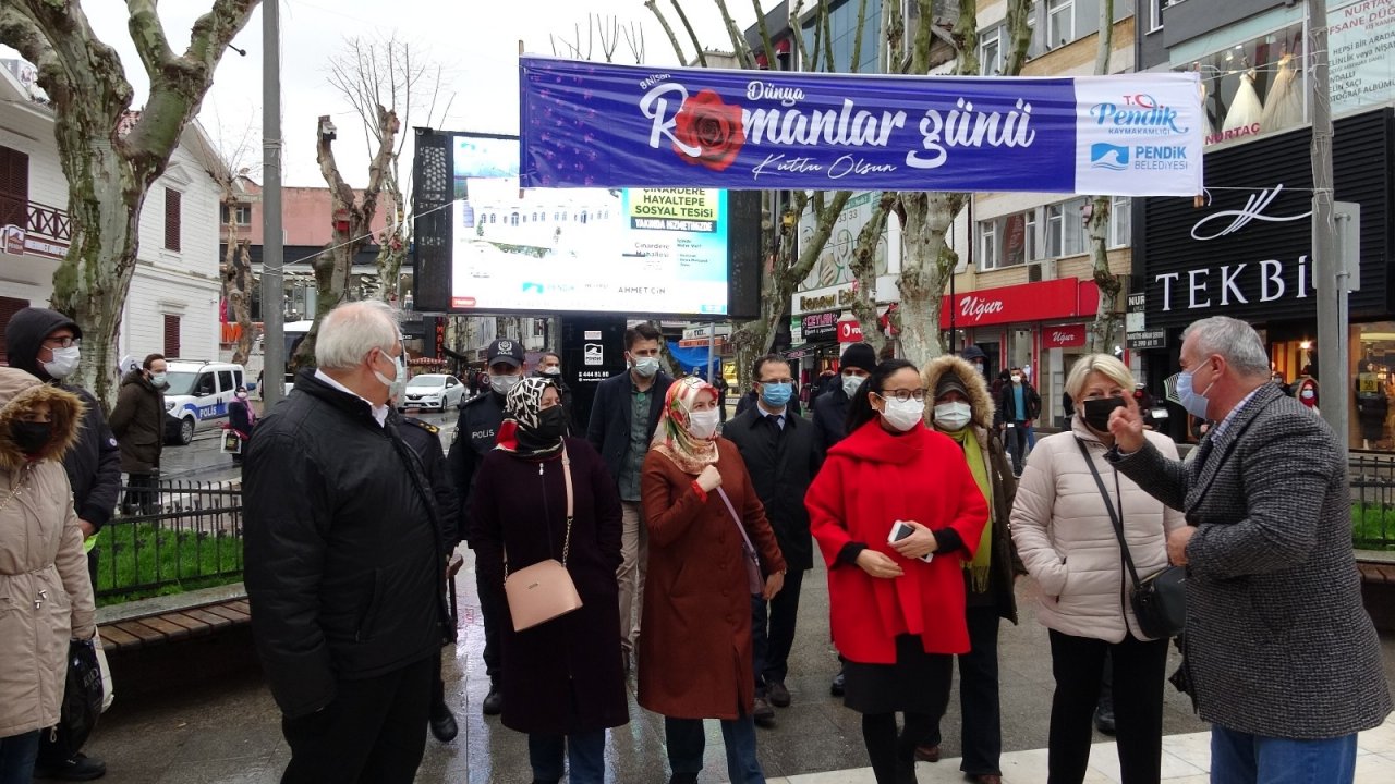 Pendik’te Dünya Romanlar Günü Kutlaması