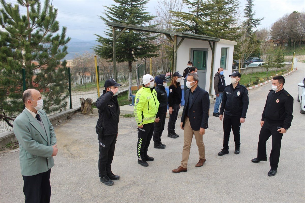 Polis Haftası Dolayısıyla İ̇lçe Emniyet Müdürlüğü Ziyaret Edildi