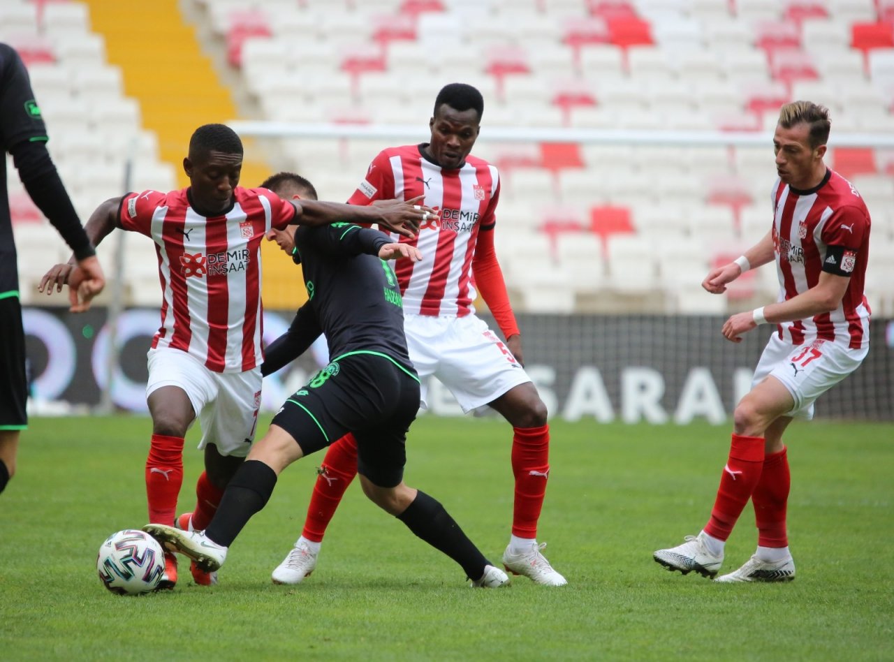 Süper Lig: Sivasspor: 0 - Konyaspor: 0 (maç Devam Ediyor)