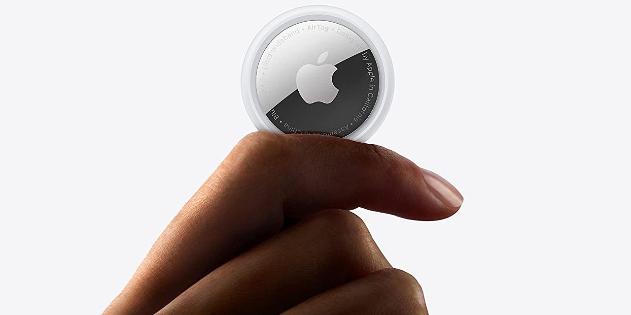 apple-airtag-in-hand-1.jpg