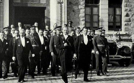 Anadolu Ajansı, Cumhuriyet'in ilanını dünyaya 30 Ekim 1923 tarihli Fransızca bültenle duyurdu