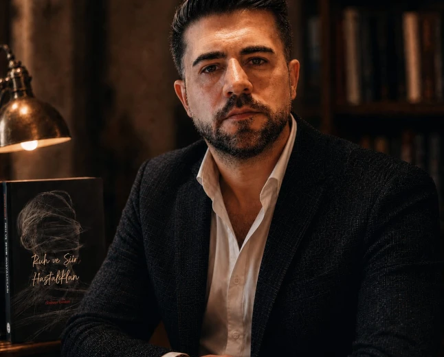 Gökhan Çandır’ın Acı Günü: Babasını Kaybetti, “Perihan” Şiiriyle Gündeme Geldi